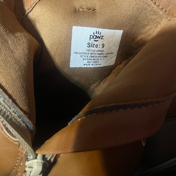 Pawz camo boots. NWT! - Picture 6 of 7